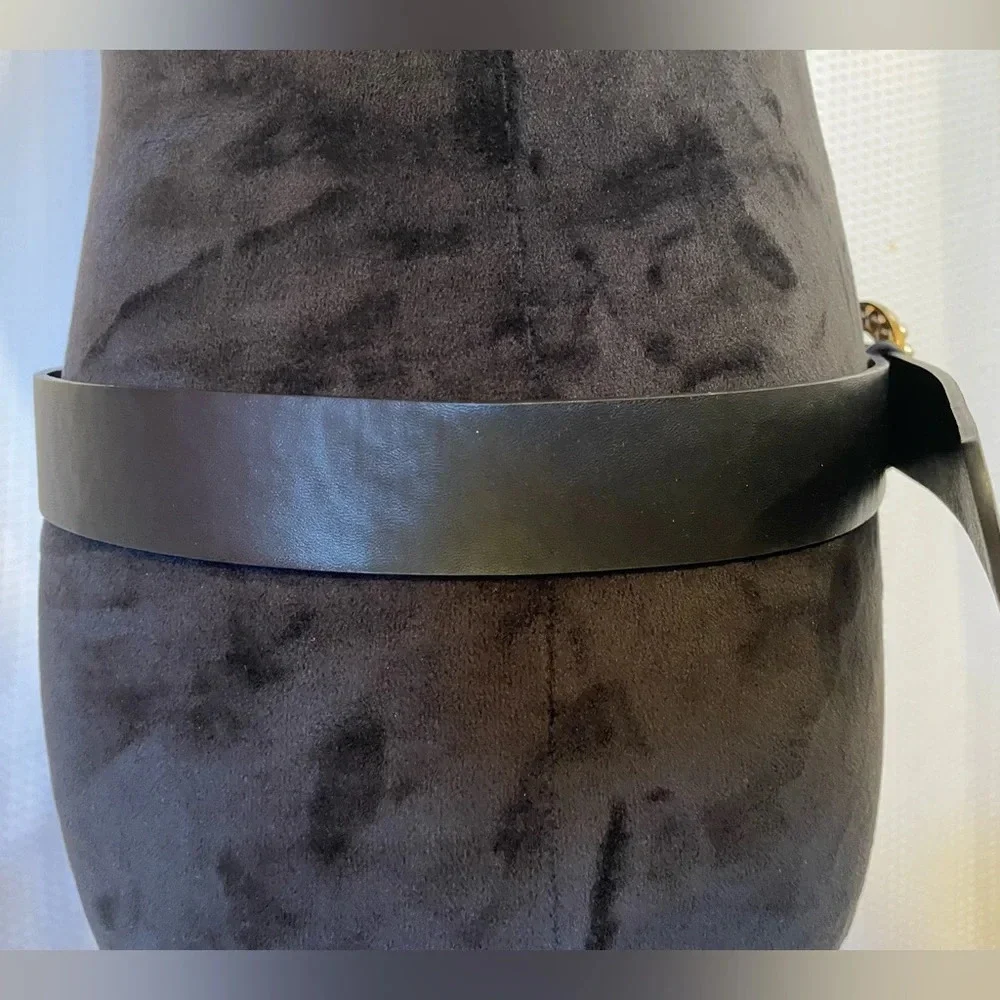 Black 1 1/4” Belt With Pearl Good Trim Buckle OS